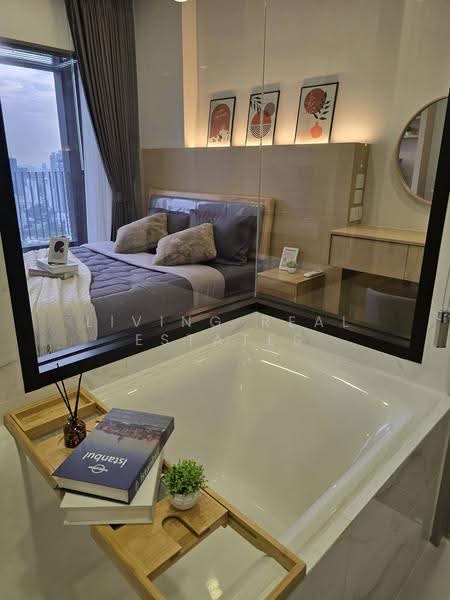 Cloud Thonglor-Phetchaburi, Bangkok, 1986 New Petchaburi Road, Bang Kapi, Huai Khwang, Bangkok, 1 Bedroom, 32 sqm, Condo For Rent, by Living Real Estates, 500583036 - DDproperty.com
