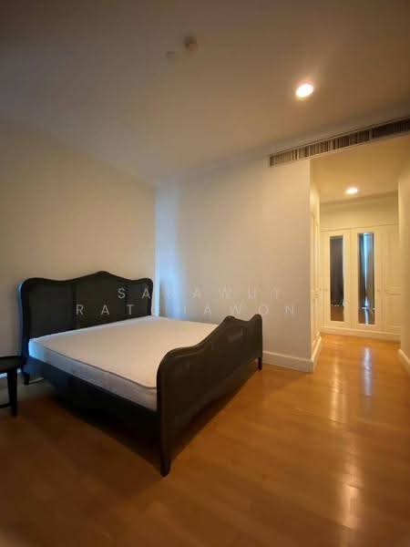 Royce Private Residences, Bangkok, 61 Soi Sukhumvit 31, Khlongtoei Nua, Watthana, Bangkok, 2 Bedrooms, 112 sqm, Condo For Rent, by Sarawut Ratchawong, 500583101 - DDproperty.com