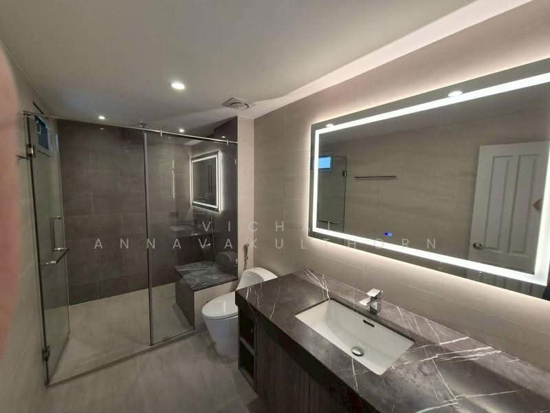 La Cascade, Bangkok, Eakamai, Khlong Tan Nua, Watthana, Bangkok, 4 Bedrooms, 300 sqm, Condo For Rent, by Vichai Annavakulthorn, 500583122 - DDproperty.com