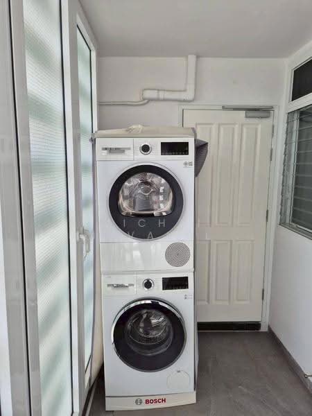 La Cascade, Bangkok, Eakamai, Khlong Tan Nua, Watthana, Bangkok, 4 Bedrooms, 300 sqm, Condo For Rent, by Vichai Annavakulthorn, 500583122 - DDproperty.com