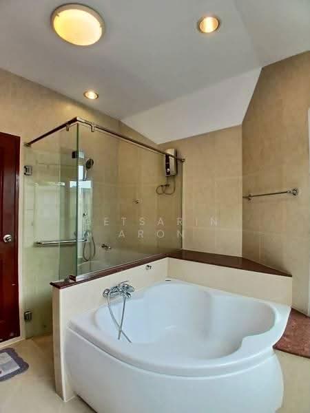 Perfect Place Ramkhamhaeng 164, Bangkok, Soi Ramkhamhaeng 164, Saphan Sung, Bangkok, 3 Bedrooms, 320 sqm, Single Detached House For Rent, by Getsarin Aron, 500583136 - DDproperty.com