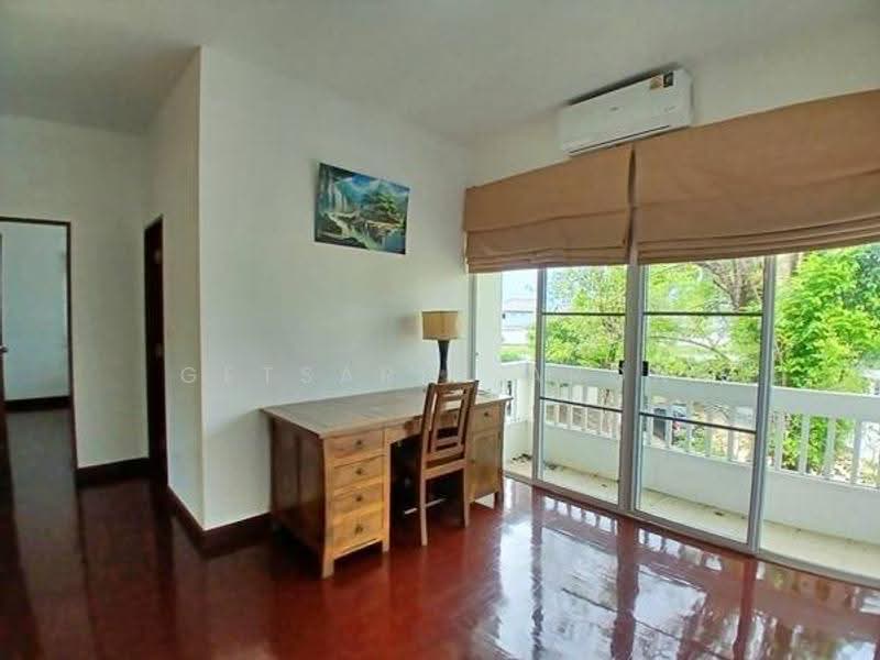 Perfect Place Ramkhamhaeng 164, Bangkok, Soi Ramkhamhaeng 164, Saphan Sung, Bangkok, 3 Bedrooms, 320 sqm, Single Detached House For Rent, by Getsarin Aron, 500583136 - DDproperty.com