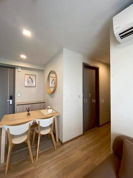 Taka Haus, Bangkok, 99 Soi Ekamai 10, Khlong Tan Nua, Watthana, Bangkok, 2 Bedrooms, 60 sqm, Condo For Rent, by Sarawut Ratchawong, 500583168 - DDproperty.com