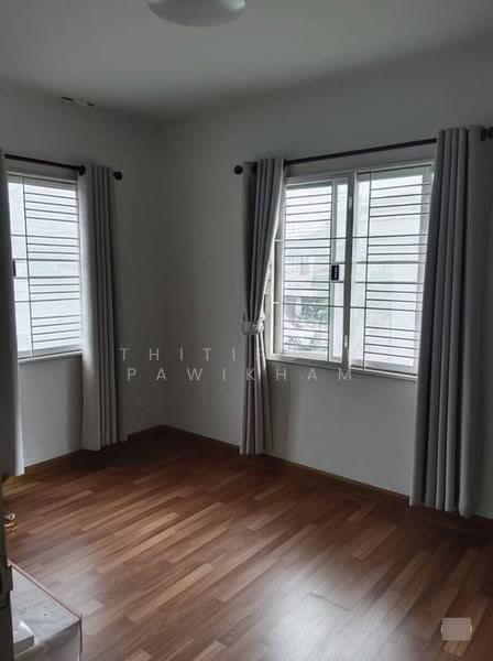 undefined, Chon Buri (Pattaya), Nong - Kham, Si Racha, Chon Buri (Pattaya), 3 Bedrooms, 204 sqm, Single Detached House For Sale, by Thitiporn Pawikham, 500583172 - DDproperty.com