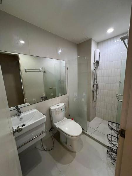 Life Asoke, Bangkok, Asoke-Dindang Road, Bang Kapi, Huai Khwang, Bangkok, 1 Bedroom, 30 sqm, Condo For Rent, by Sarena Choengsamor, 500583180 - DDproperty.com