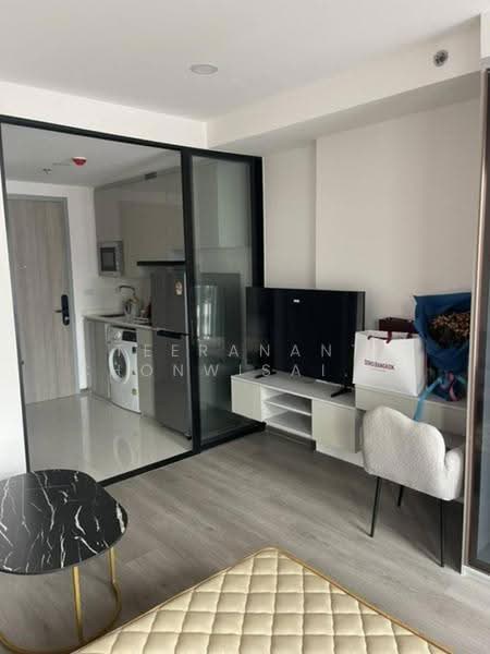 SOHO Bangkok Ratchada, Bangkok, 74 Pracha Rat Bamphen Rd, Huai Khwang, Bangkok, Studio, 26 sqm, Condo For Rent, by Teeranant Chonwisaikajon, 500583193 - DDproperty.com