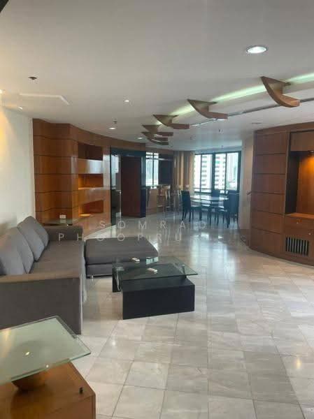 Moon Tower, Bangkok, Soi Sukhumvit 59, Khlong Tan Nua, Watthana, Bangkok, 3 Bedrooms, 311 sqm, Condo For Sale, by Somrad Phoopruksachart, 500583199 - DDproperty.com