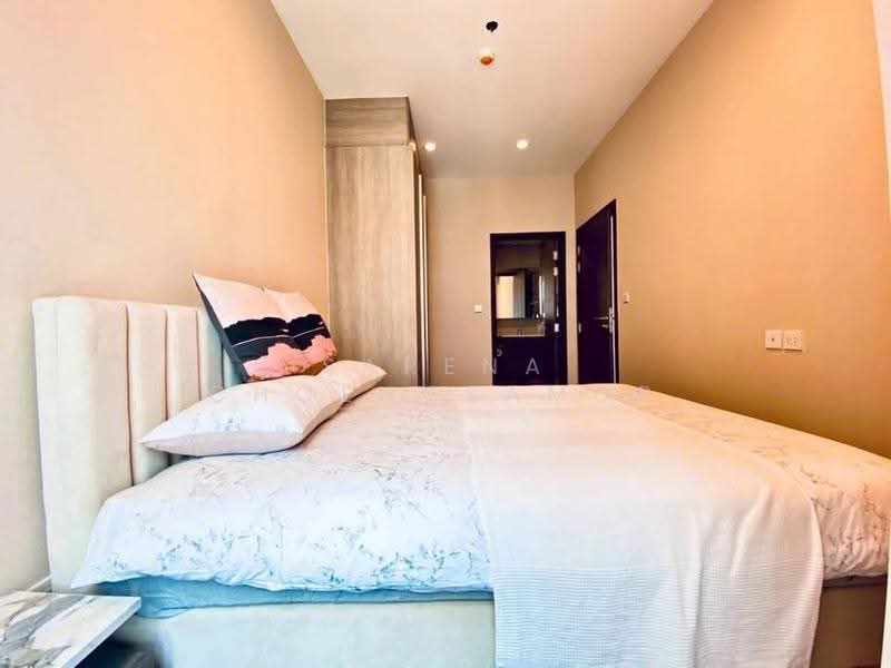 Whizdom Essence, Bangkok, 5 Piyabutr 1 Alley, Bang Chak, Phra Khanong, Bangkok, 1 Bedroom, 34 sqm, Condo For Rent, by Sarena Choengsamor, 500583213 - DDproperty.com