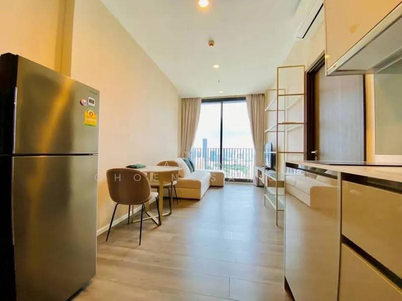 Whizdom Essence, Bangkok, 5 Piyabutr 1 Alley, Bang Chak, Phra Khanong, Bangkok, 1 Bedroom, 34 sqm, Condo For Rent, by Sarena Choengsamor, 500583213 - DDproperty.com