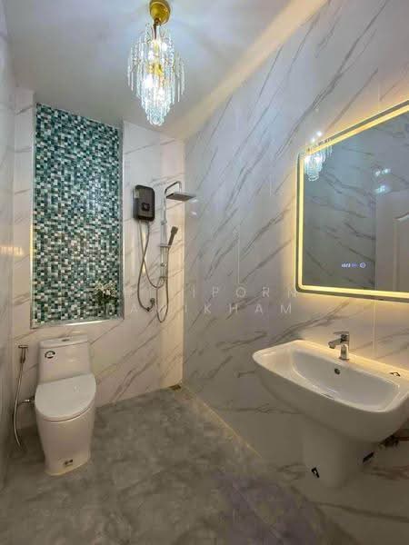 4-BR House, chon-buri, Nong Pru, Bang Lamung (Pattaya), Chon Buri (Pattaya), 4 Bedrooms, 325 sqm, Single Detached House For Sale, by Thitiporn Pawikham, 500583221 - DDproperty.com