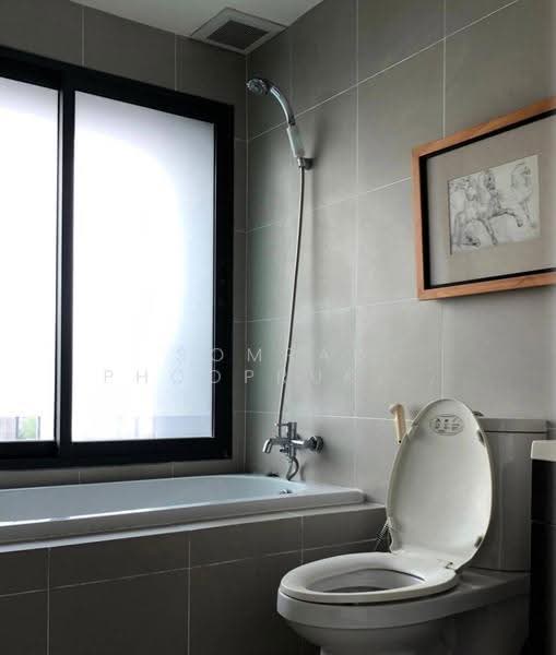 Noble Remix, Bangkok, 772 Soi Sukhumvit 36, Sukhumvit Road, Khong Tan, Khlong Toei, Bangkok, 1 Bedroom, 61 sqm, Condo For Sale, by Somrad Phoopruksachart, 500583238 - DDproperty.com