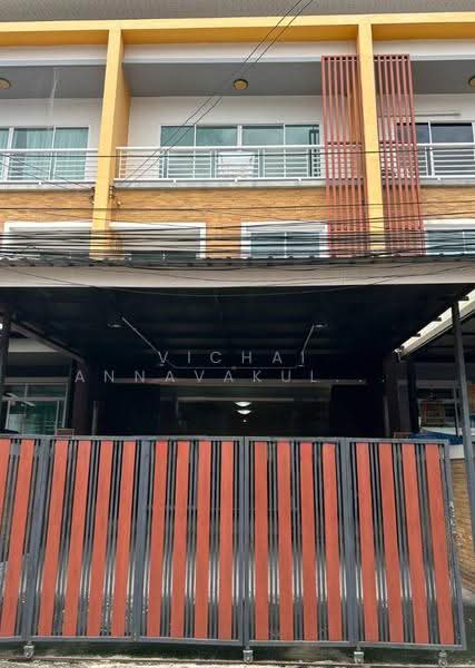 4-BR Townhouse, Bangkok, Phlapphla, Wang Thonglang, Bangkok, 4 Bedrooms, 360 sqm, Townhouse For Rent, by Vichai Annavakulthorn, 500583239 - DDproperty.com