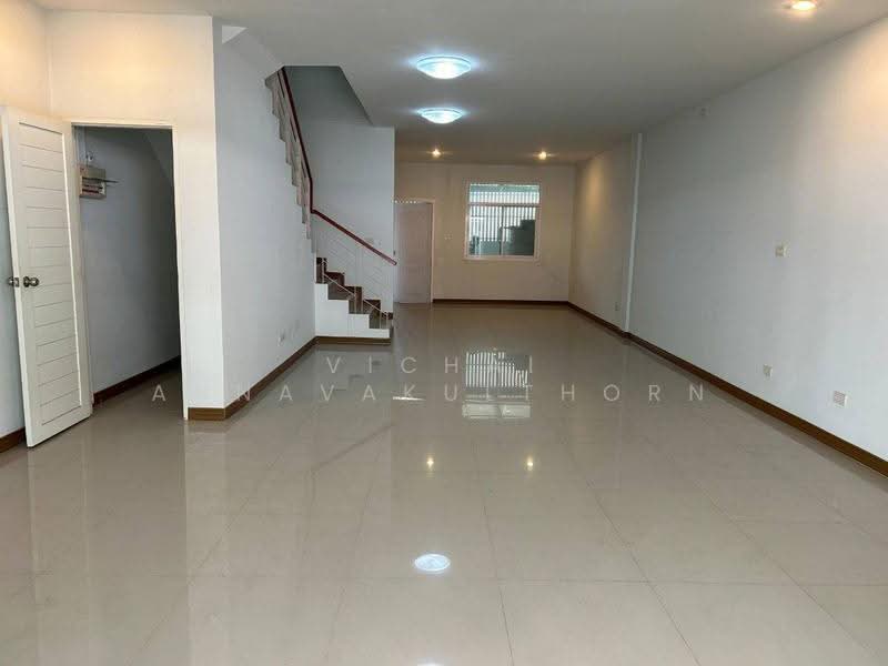 4-BR Townhouse, Bangkok, Phlapphla, Wang Thonglang, Bangkok, 4 Bedrooms, 360 sqm, Townhouse For Rent, by Vichai Annavakulthorn, 500583239 - DDproperty.com