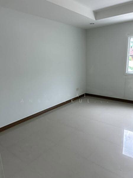 4-BR Townhouse, Bangkok, Phlapphla, Wang Thonglang, Bangkok, 4 Bedrooms, 360 sqm, Townhouse For Rent, by Vichai Annavakulthorn, 500583239 - DDproperty.com