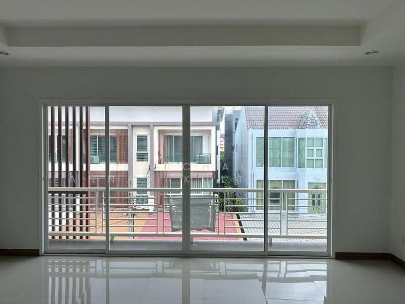 4-BR Townhouse, Bangkok, Phlapphla, Wang Thonglang, Bangkok, 4 Bedrooms, 360 sqm, Townhouse For Rent, by Vichai Annavakulthorn, 500583239 - DDproperty.com