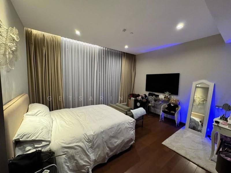 Q1 Sukhumvit, bangkok, 1 Sukhumvit Road, Khlong Toei, Bangkok, 3 Bedrooms, 241 sqm, Condo For Sale, by Getsarin Aron, 500583242 - DDproperty.com
