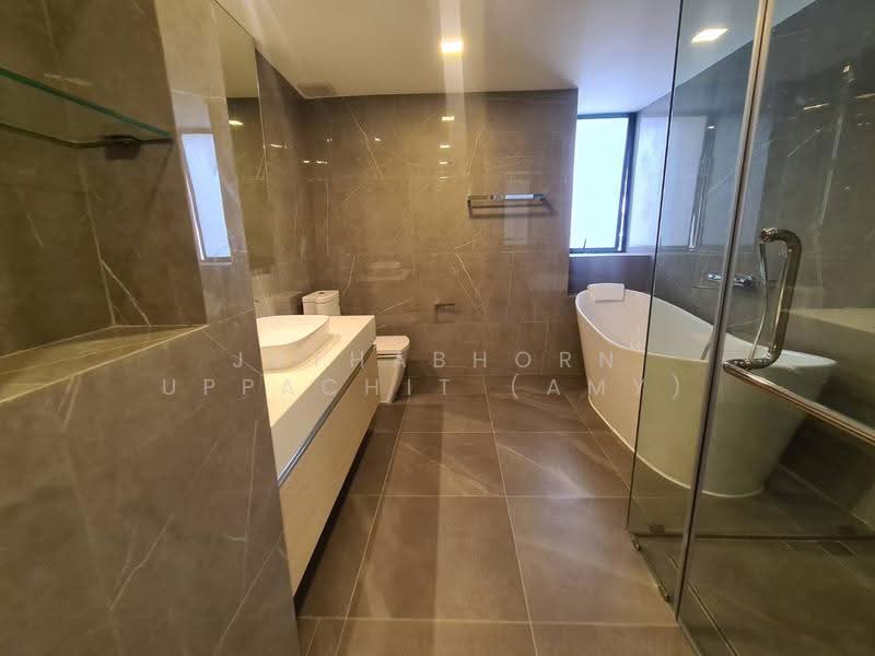 President Park Sukhumvit 24, bangkok, 99 Sukhumvit 24 Alley, Khlongtoei Nua, Watthana, Bangkok, 3 Bedrooms, 260 sqm, Condo For Rent, by Juthabhorn Uppachit (Amy), 500583259 - DDproperty.com