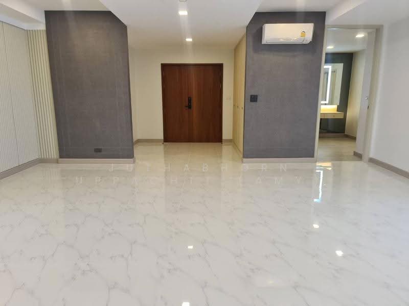 President Park Sukhumvit 24, bangkok, 99 Sukhumvit 24 Alley, Khlongtoei Nua, Watthana, Bangkok, 3 Bedrooms, 260 sqm, Condo For Rent, by Juthabhorn Uppachit (Amy), 500583259 - DDproperty.com
