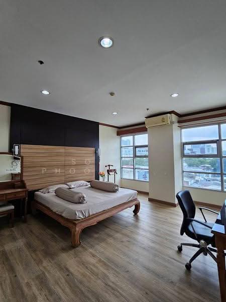 Baan Klang Krung Siam-Pathumwan, bangkok, Petchburi Road, Thanon Phetchaburi, Ratchathewi, Bangkok, 3 Bedrooms, 140 sqm, Condo For Rent, by Somrad Phoopruksachart, 500583262 - DDproperty.com