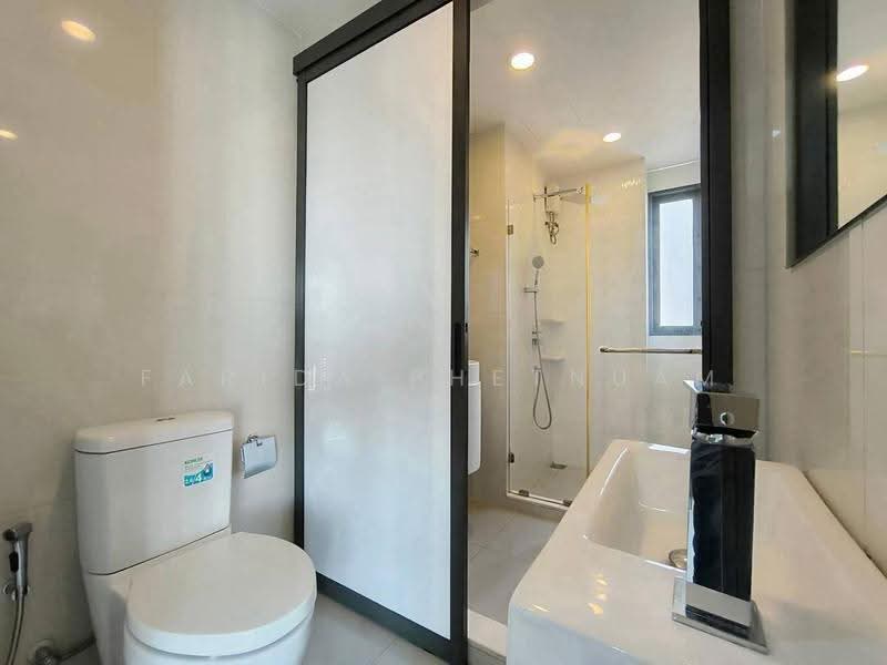 Rhythm Asoke, Bangkok, 299 Asoke - Dindaeng Road, Makkasan, Ratchathewi, Bangkok, 2 Bedrooms, 43 sqm, Condo For Rent, by Farida Phetnuam, 500583360 - DDproperty.com