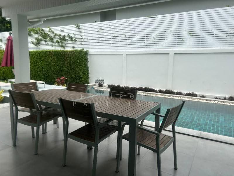 U Charoen Residence Town in Town, Bangkok, Sriwara Road, Phlapphla, Wang Thonglang, Bangkok, 3 Bedrooms, 298 sqm, Villa For Sale, by Thitiporn Pawikham, 500583365 - DDproperty.com