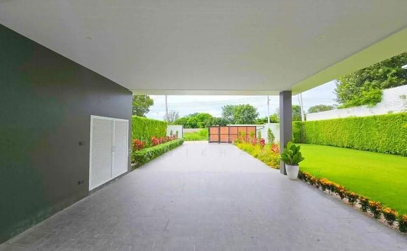 U Charoen Residence Town in Town, Bangkok, Sriwara Road, Phlapphla, Wang Thonglang, Bangkok, 3 Bedrooms, 298 sqm, Villa For Sale, by Thitiporn Pawikham, 500583365 - DDproperty.com
