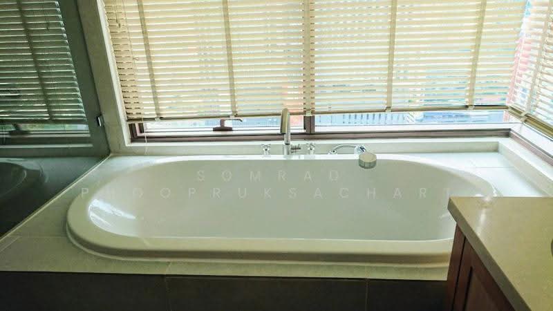 The Emporio Place, bangkok, 93 Soi Sukhumvit 24, Sukhumvit Road, Khong Tan, Khlong Toei, Bangkok, 2 Bedrooms, 105 sqm, Condo For Rent, by Somrad Phoopruksachart, 500583377 - DDproperty.com