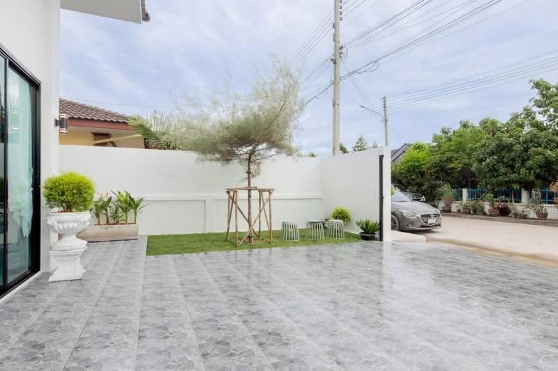 undefined, chon-buri, Nong Pru, Bang Lamung (Pattaya), Chon Buri (Pattaya), 3 Bedrooms, 258 sqm, Single Detached House For Sale, by Thitiporn Pawikham, 500583389 - DDproperty.com