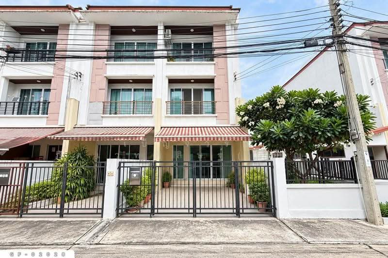 Baan Klang Mueng Ladprao 101, bangkok, Soi Ladprao 101, Ladprao Road, Khlong Chan, Bang Kapi, Bangkok, 3 Bedrooms, 180 sqm, Townhouse For Sale, by Benchawarin Pakkawetppisit, 500583443 - DDproperty.com