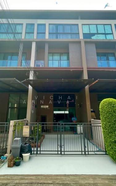 Baan Klang Muang Ratchayothin : บ้านกลางเมือง รัชโยธิน, กรุงเทพ, 464 ซอยพหลโยธิน, เสนานิคม, จตุจักร, กรุงเทพ, 124 ตร.ม., ทาวน์เฮ้าส์ ให้เช่า, โดย Vichai Annavakulthorn, 500583458 - DDproperty.com