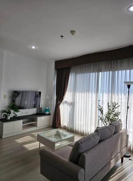 Life Ratchadapisek, Bangkok, 279 Ratchadapisaek Road, Huai Khwang, Bangkok, 2 Bedrooms, 65 sqm, Condo For Rent, by Sarawut Ratchawong, 500583471 - DDproperty.com