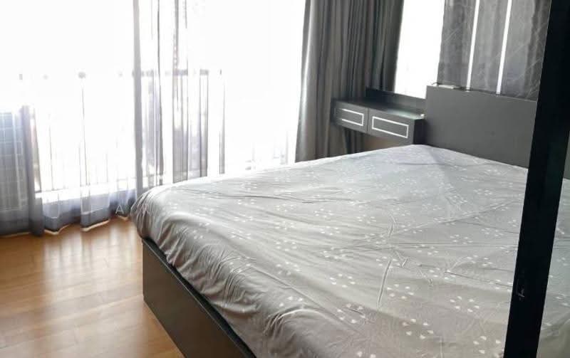 Noble Revo Silom, Bangkok, 88 Soi Surasak Surasak Road, Silom, Bang Rak, Bangkok, 1 Bedroom, 34 sqm, Condo For Rent, by Farida Phetnuam, 500583512 - DDproperty.com