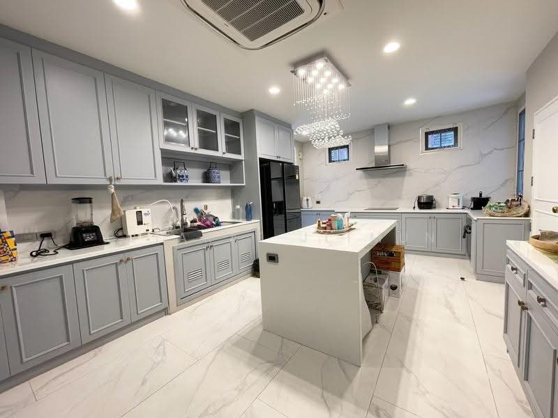 บ้านเดี่ยว ซอยทองหล่อ 25, bangkok, Khlong Tan Nua, Watthana, Bangkok, 5 Bedrooms, 420 sqm, Single Detached House For Rent, by Jutarat Jitmun, 500583529 - DDproperty.com