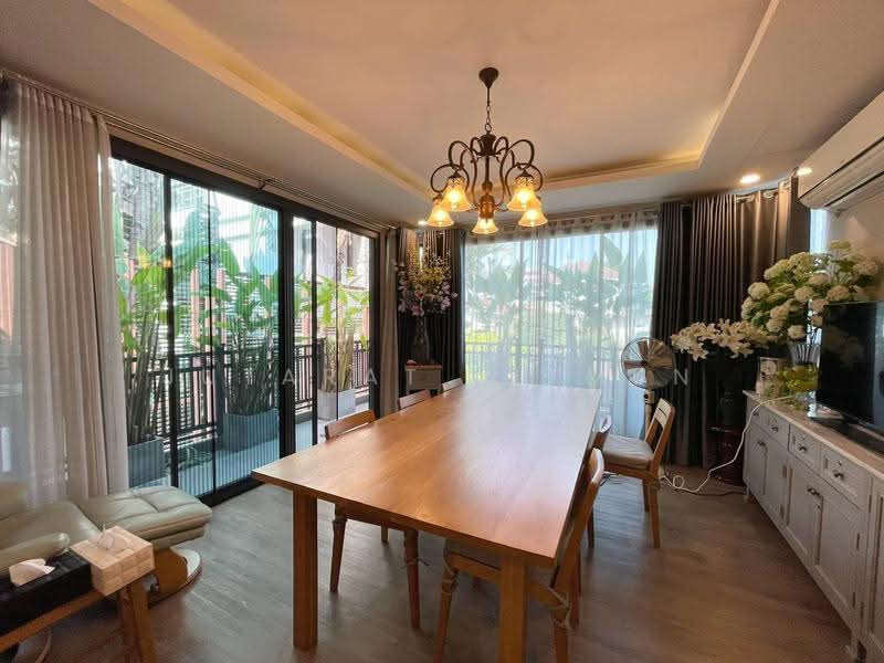 บ้านเดี่ยว ซอยทองหล่อ 25, bangkok, Khlong Tan Nua, Watthana, Bangkok, 5 Bedrooms, 420 sqm, Single Detached House For Rent, by Jutarat Jitmun, 500583529 - DDproperty.com