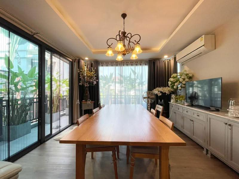 บ้านเดี่ยว ซอยทองหล่อ 25, bangkok, Khlong Tan Nua, Watthana, Bangkok, 5 Bedrooms, 420 sqm, Single Detached House For Rent, by Jutarat Jitmun, 500583529 - DDproperty.com