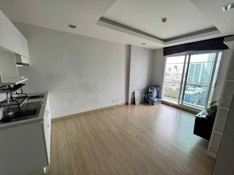 Thru Thonglor, Bangkok, Petchaburi Road, Bang Kapi, Huai Khwang, Bangkok, 1 Bedroom, 37 sqm, Condo For Sale, by Teeranant Chonwisaikajon, 500583546 - DDproperty.com