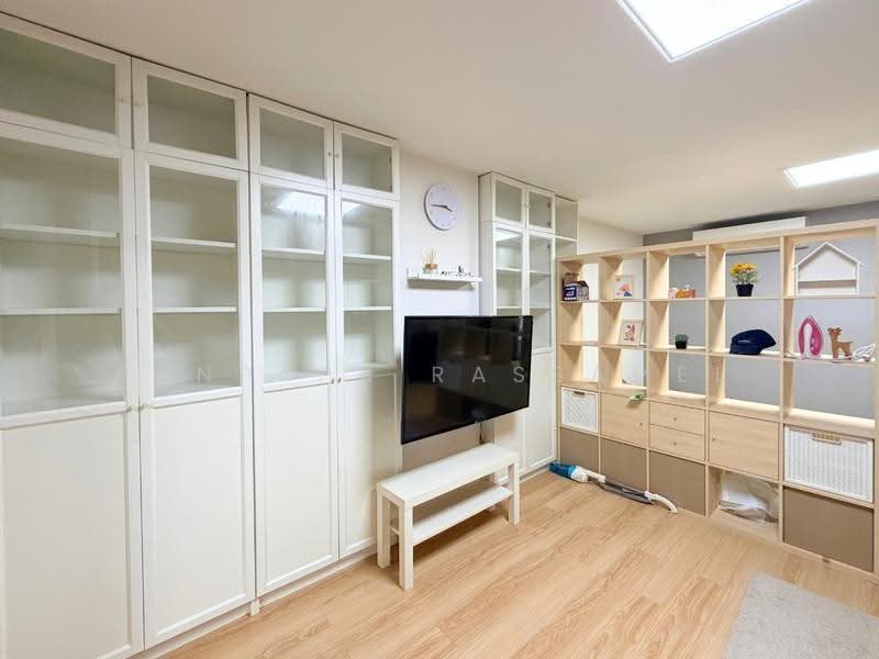 Ratchada City Condominium, Bangkok, 98 Pracha Rat Bamphen 7 Alley, Huai Khwang, Huai Khwang, Bangkok, 1 Bedroom, 32 sqm, Condo For Sale, by Punpapa Rassamee, 500583547 - DDproperty.com