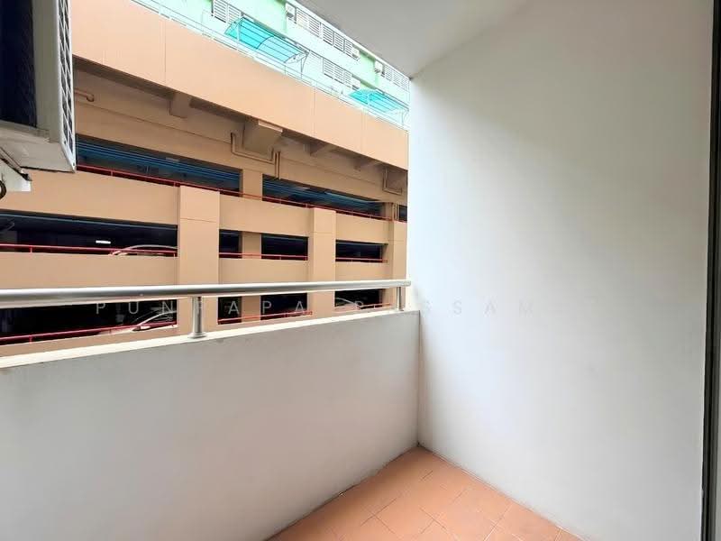 Ratchada City Condominium, Bangkok, 98 Pracha Rat Bamphen 7 Alley, Huai Khwang, Huai Khwang, Bangkok, 1 Bedroom, 32 sqm, Condo For Sale, by Punpapa Rassamee, 500583547 - DDproperty.com