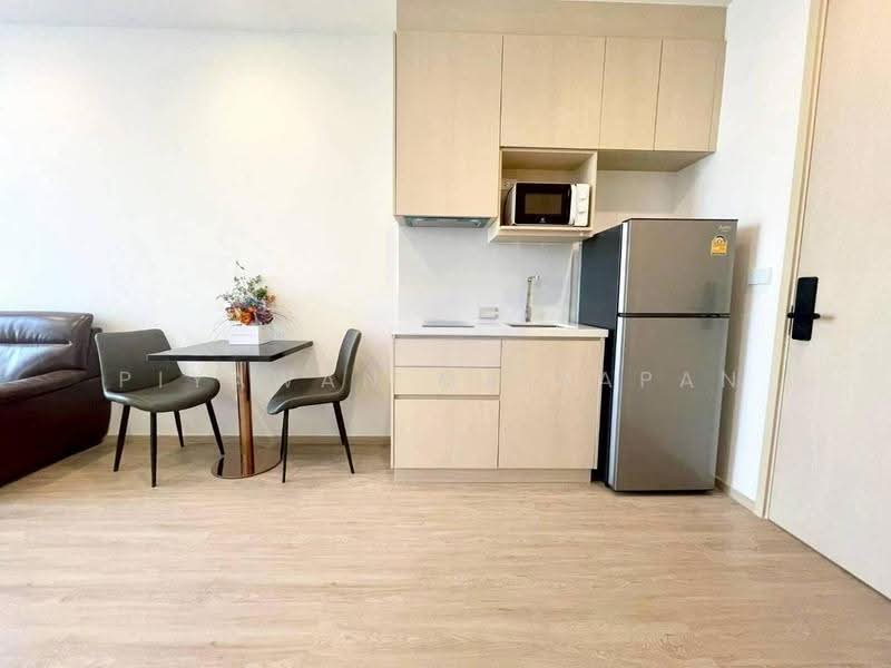 Noble State 39, Bangkok, 35 Soi Sukhumvit 39, Khlong Tan Nua, Watthana, Bangkok, 1 Bedroom, 35 sqm, Condo For Rent, by Piyawan Maiyapan, 500583580 - DDproperty.com