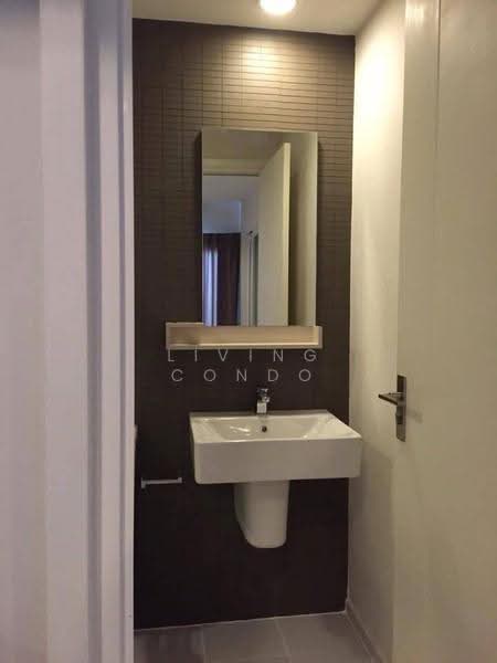 The Key Udomsuk, Bangkok, 6 Chaloem Phrakiat Rama 9 Soi 6, Nong Bon, Prawet, Bangkok, 1 Bedroom, 30 sqm, Condo For Rent, by Living Condo, 500583619 - DDproperty.com