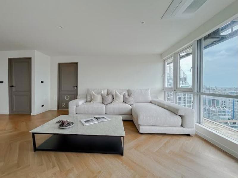 Sukhumvit Suite, Bangkok, 19 Soi Sukhumvit 13, Khlongtoei Nua, Watthana, Bangkok, 4 Bedrooms, 220 sqm, Condo For Sale, by PROPERTYSIGHTS REAL ESTATE, 500583629 - DDproperty.com