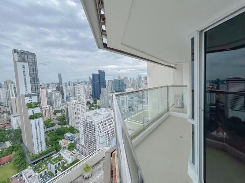 Sukhumvit Suite, Bangkok, 19 Soi Sukhumvit 13, Khlongtoei Nua, Watthana, Bangkok, 4 Bedrooms, 220 sqm, Condo For Sale, by PROPERTYSIGHTS REAL ESTATE, 500583629 - DDproperty.com