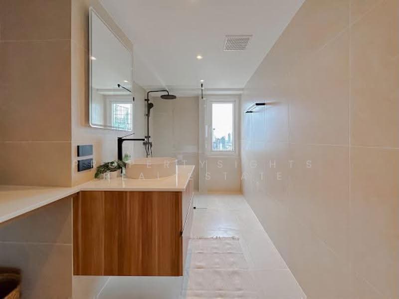 Sukhumvit Suite : สุขุมวิท สวีท, กรุงเทพ, 19 ซอยสุขุมวิท 13, คลองเตยเหนือ, วัฒนา, กรุงเทพ, 220 ตร.ม., คอนโด ขาย, โดย PROPERTYSIGHTS REAL ESTATE, 500583629 - DDproperty.com