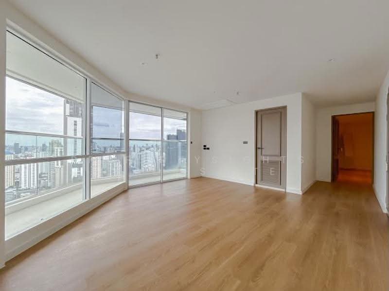 Sukhumvit Suite : สุขุมวิท สวีท, กรุงเทพ, 19 ซอยสุขุมวิท 13, คลองเตยเหนือ, วัฒนา, กรุงเทพ, 220 ตร.ม., คอนโด ขาย, โดย PROPERTYSIGHTS REAL ESTATE, 500583629 - DDproperty.com