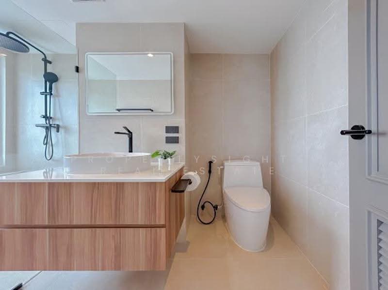 Sukhumvit Suite, Bangkok, 19 Soi Sukhumvit 13, Khlongtoei Nua, Watthana, Bangkok, 4 Bedrooms, 220 sqm, Condo For Sale, by PROPERTYSIGHTS REAL ESTATE, 500583629 - DDproperty.com