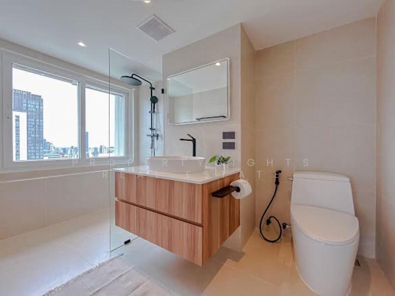 Sukhumvit Suite, Bangkok, 19 Soi Sukhumvit 13, Khlongtoei Nua, Watthana, Bangkok, 4 Bedrooms, 220 sqm, Condo For Sale, by PROPERTYSIGHTS REAL ESTATE, 500583629 - DDproperty.com
