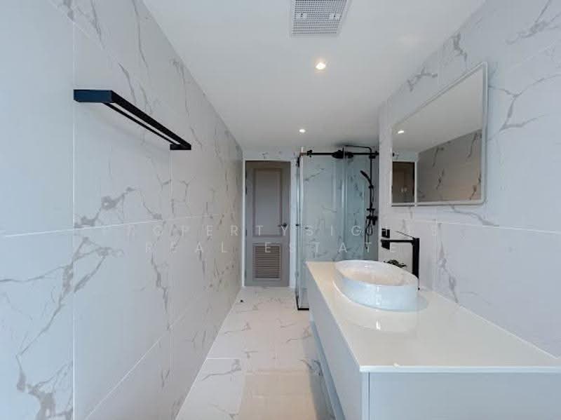 Sukhumvit Suite, Bangkok, 19 Soi Sukhumvit 13, Khlongtoei Nua, Watthana, Bangkok, 4 Bedrooms, 220 sqm, Condo For Sale, by PROPERTYSIGHTS REAL ESTATE, 500583629 - DDproperty.com