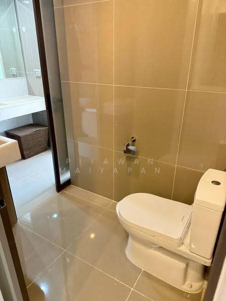 Rhythm Sukhumvit 42, Bangkok, Soi Sukhumvit 42, Sukhumvit Road, Phra Kanong, Khlong Toei, Bangkok, 1 Bedroom, 45 sqm, Condo For Rent, by Piyawan Maiyapan, 500583632 - DDproperty.com