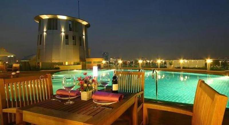 Seven Place Residences, bangkok, 988 Sukhumvit 71 Road, Khlong Tan Nua, Watthana, Bangkok, 3 Bedrooms, 300 sqm, Apartment For Rent, by Teeranant Chonwisaikajon, 500583653 - DDproperty.com