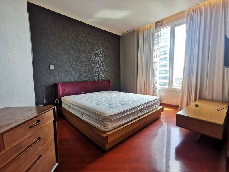The Infinity, Bangkok, 98 Narathiwatratchanakharin Road, Silom, Bang Rak, Bangkok, 2 Bedrooms, 97 sqm, Condo For Rent, by Somrad Phoopruksachart, 500583660 - DDproperty.com